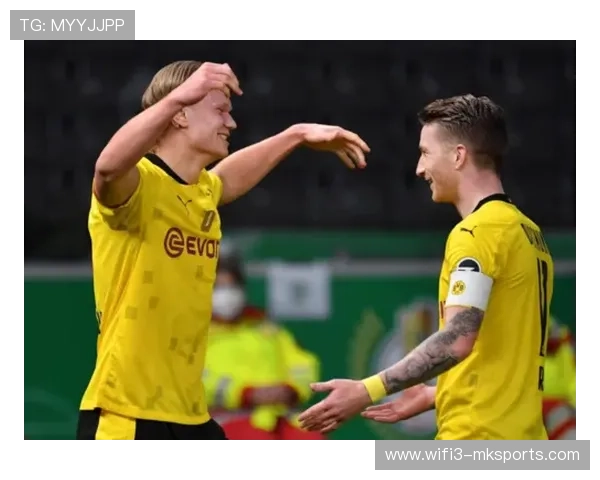 多特天才被曝参加夜店派对，球迷崩溃